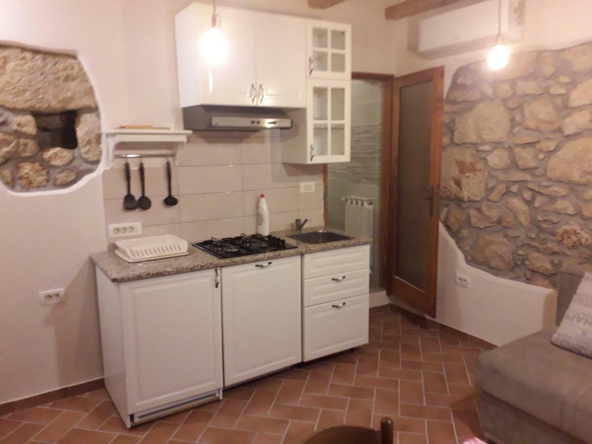 Apartments And Rooms Deskovic Moscenicka Draga Exterior photo